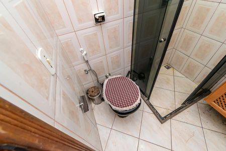 Apartamento para alugar com 60m², 2 quartos e sem vagaBanheiro