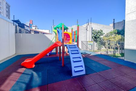 Apartamento à venda com 46m², 2 quartos e sem vagaÁrea comum - Playground