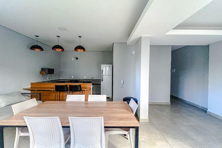 Apartamento à venda com 46m², 2 quartos e sem vagaÁrea comum - Salão de festas