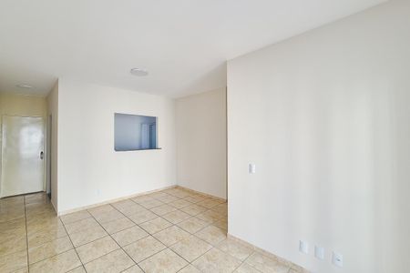 Apartamento para alugar com 66m², 3 quartos e 1 vagasala