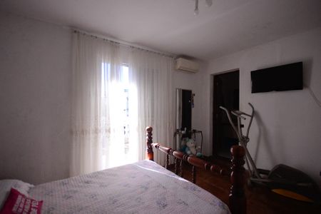 Casa à venda com 108m², 3 quartos e 2 vagas Casa à venda com 108m², 3 quartos e 2 vagasQuarto 1 - Suite