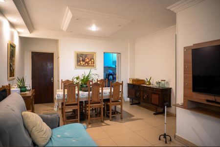 Apartamento à venda com 98m², 3 quartos e 1 vaga Apartamento à venda com 98m², 3 quartos e 1 vagaSala