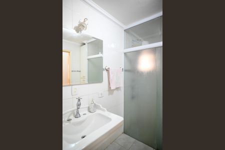 Apartamento à venda com 98m², 3 quartos e 1 vaga Apartamento à venda com 98m², 3 quartos e 1 vagaBanheiro Social