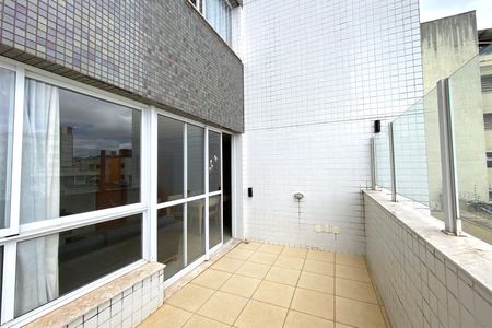 Varanda da Sala de apartamento à venda com 4 quartos, 167m² em Santo Antônio, Belo Horizonte