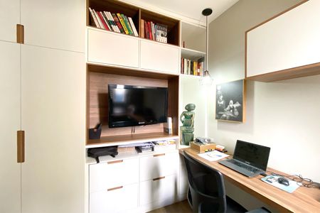 Apartamento à venda com 167m², 4 quartos e 3 vagas Apartamento à venda com 167m², 4 quartos e 3 vagasQuarto 4