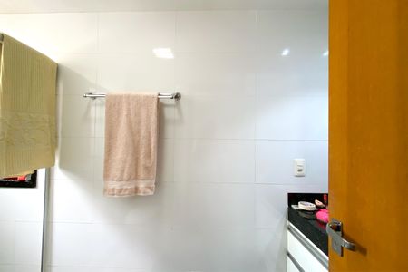 Apartamento à venda com 167m², 4 quartos e 3 vagas Apartamento à venda com 167m², 4 quartos e 3 vagasBanheiro da Suíte 2