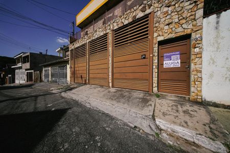 Casa para alugar com 330m², 3 quartos e 1 vagaFachada