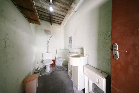 Casa para alugar com 330m², 3 quartos e 1 vagaBanheiro de Serviço
