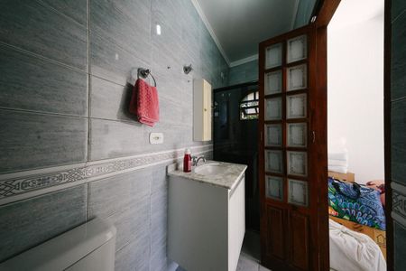 Casa para alugar com 330m², 3 quartos e 1 vagaBanheiro da Suíte 2