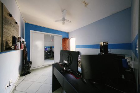 Casa para alugar com 330m², 3 quartos e 1 vagaQuarto