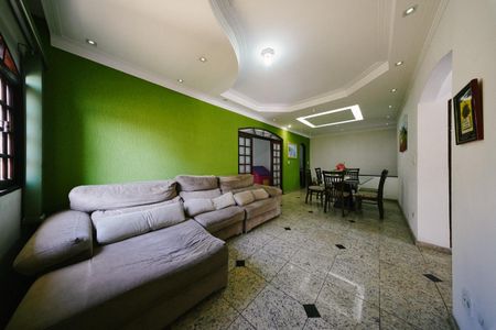 Sala de casa para alugar com 3 quartos, 330m² em Jardim Santo Antonio, São Paulo