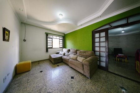 Casa para alugar com 330m², 3 quartos e 1 vagaSala