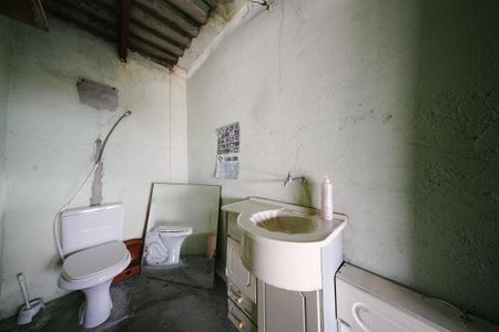 Casa para alugar com 330m², 3 quartos e 1 vagaBanheiro de Serviço