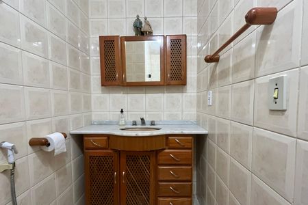 Apartamento à venda com 90m², 3 quartos e sem vagaBanheiro social 
