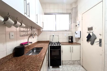 Apartamento à venda com 90m², 3 quartos e sem vagaCozinha 