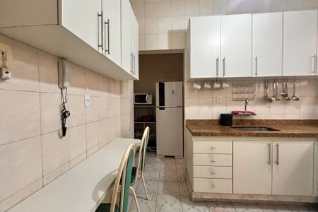 Apartamento à venda com 90m², 3 quartos e sem vagaCozinha 