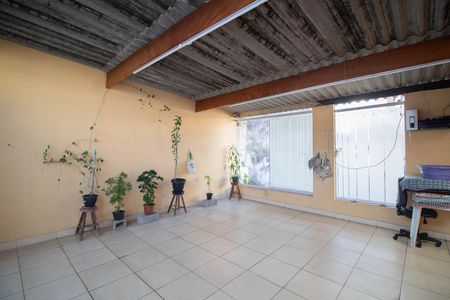 Casa de condomínio à venda com 140m², 2 quartos e sem vaga Casa de condomínio à venda com 140m², 2 quartos e sem vagaVARANDA E ÁREA GOURMET