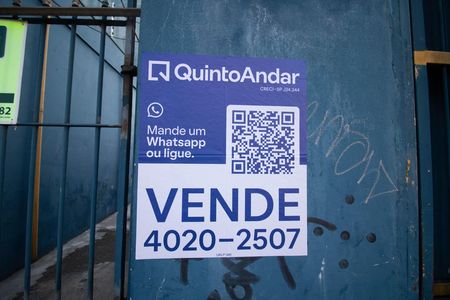 Casa de condomínio à venda com 140m², 2 quartos e sem vaga Casa de condomínio à venda com 140m², 2 quartos e sem vagaPLAQUINHA