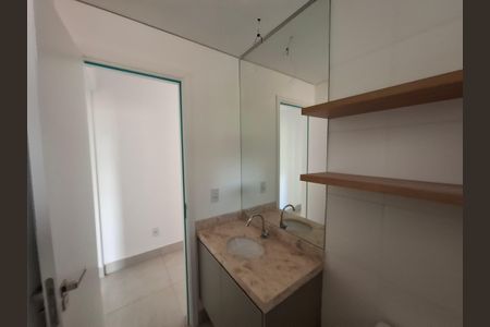 Apartamento para alugar com 59m², 2 quartos e sem vaga Apartamento para alugar com 59m², 2 quartos e sem vagaBanheiro social