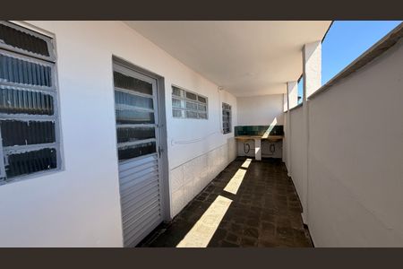 Varanda de casa para alugar com 2 quartos, 52m² em Jardim América, Goiânia