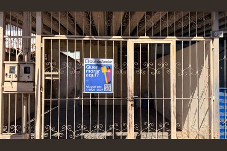 Casa para alugar com 52m², 2 quartos e 1 vagaFachada