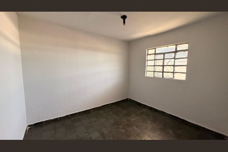 Quarto 2 de casa para alugar com 2 quartos, 52m² em Jardim América, Goiânia