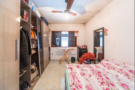 Casa à venda com 155m², 4 quartos e 2 vagas Casa à venda com 155m², 4 quartos e 2 vagasQuarto 1