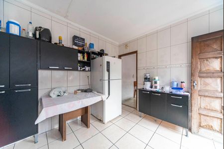 Casa à venda com 155m², 4 quartos e 2 vagas Casa à venda com 155m², 4 quartos e 2 vagasCozinha