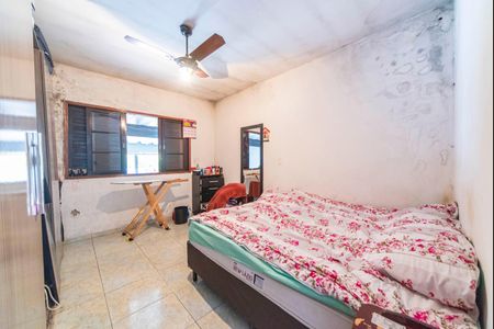 Casa à venda com 155m², 4 quartos e 2 vagas Casa à venda com 155m², 4 quartos e 2 vagasQuarto 1