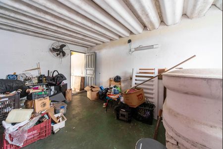 Casa à venda com 155m², 4 quartos e 2 vagas Casa à venda com 155m², 4 quartos e 2 vagasQuarto da Área de Serviço e Gourmet