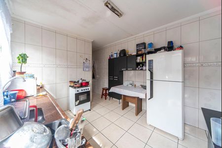 Casa à venda com 155m², 4 quartos e 2 vagas Casa à venda com 155m², 4 quartos e 2 vagasCozinha