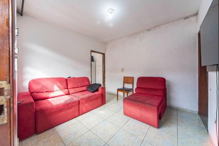 Casa à venda com 155m², 4 quartos e 2 vagas Casa à venda com 155m², 4 quartos e 2 vagasSala