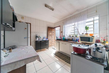 Casa à venda com 155m², 4 quartos e 2 vagas Casa à venda com 155m², 4 quartos e 2 vagasCozinha