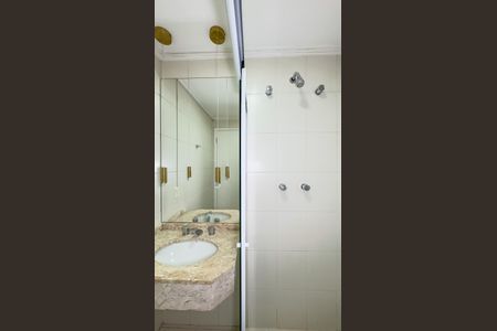 Apartamento para alugar com 183m², 3 quartos e 2 vagasBanheiro da Suíte 2