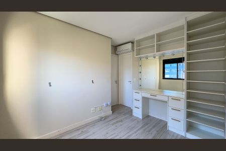 Apartamento para alugar com 183m², 3 quartos e 2 vagasQuarto 2 - Suíte