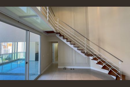 Apartamento para alugar com 183m², 3 quartos e 2 vagasSala