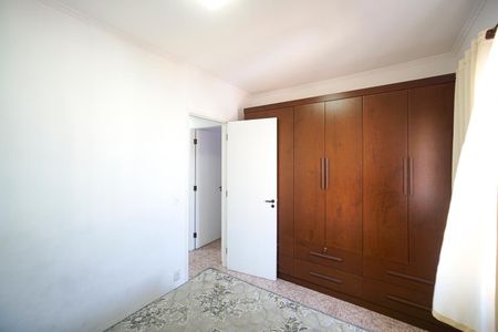 Apartamento à venda com 64m², 3 quartos e 1 vagaQuarto 01