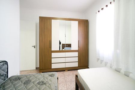 Apartamento à venda com 64m², 3 quartos e 1 vagaQuarto 02
