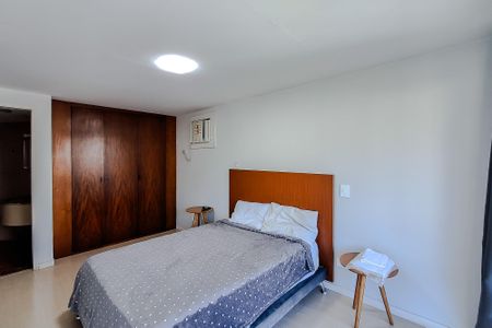 Apartamento à venda com 40m², 1 quarto e 1 vaga Apartamento à venda com 40m², 1 quarto e 1 vagaSuite