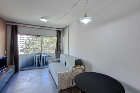 Sala de apartamento para alugar com 1 quarto, 40m² em Liberdade, São Paulo