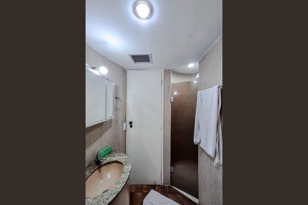 Apartamento à venda com 40m², 1 quarto e 1 vaga Apartamento à venda com 40m², 1 quarto e 1 vagaBanheiro da Suíte