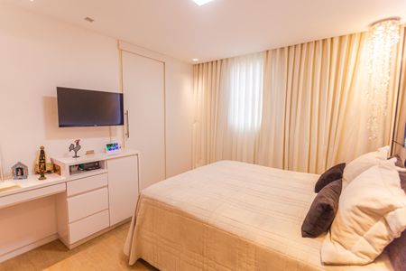 Apartamento à venda com 123m², 3 quartos e 3 vagasSuíte