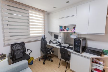 Apartamento à venda com 123m², 3 quartos e 3 vagasQuarto 3