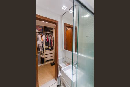 Apartamento à venda com 123m², 3 quartos e 3 vagasBanheiro da Suíte