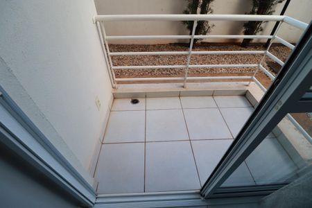 Varanda  de apartamento para alugar com 1 quarto, 47m² em Subsetor Sul - 7 (s-7), Ribeirão Preto