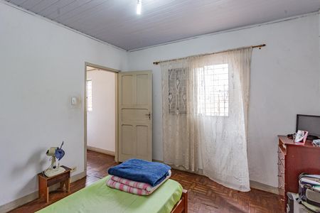 Casa à venda com 220m², 2 quartos e 5 vagas Casa à venda com 220m², 2 quartos e 5 vagasQuarto 2