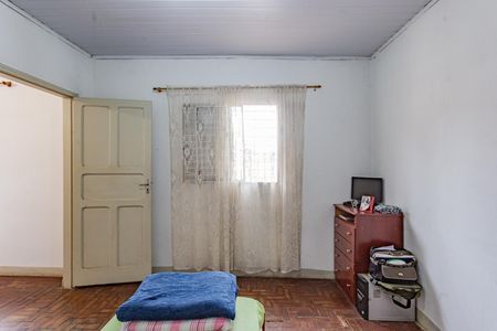 Casa à venda com 220m², 2 quartos e 5 vagas Casa à venda com 220m², 2 quartos e 5 vagasQuarto 2