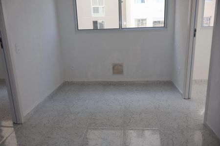 Sala de apartamento para alugar com 2 quartos, 32m² em Parque São Lourenço, São Paulo