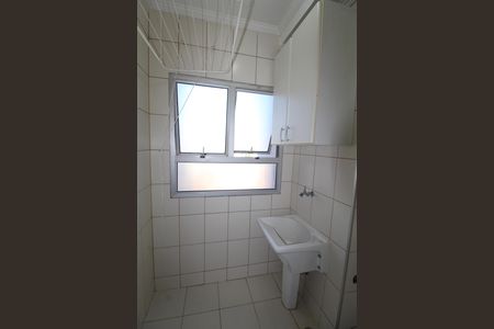Apartamento para alugar com 60m², 3 quartos e 1 vagaÁrea de Serviço