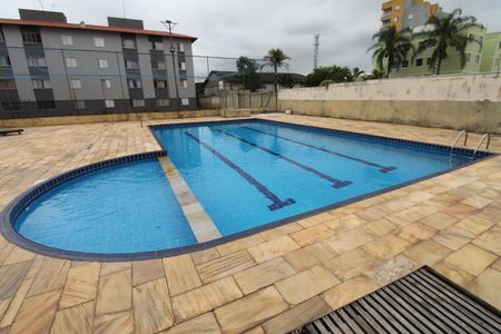 Apartamento para alugar com 60m², 3 quartos e 1 vagaÁrea comum - Piscina
